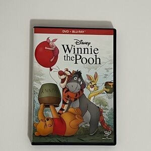 Disney Winnie the Pooh. Return to the 100 Acre Wood 2 Disc DVD + BLU-RAY